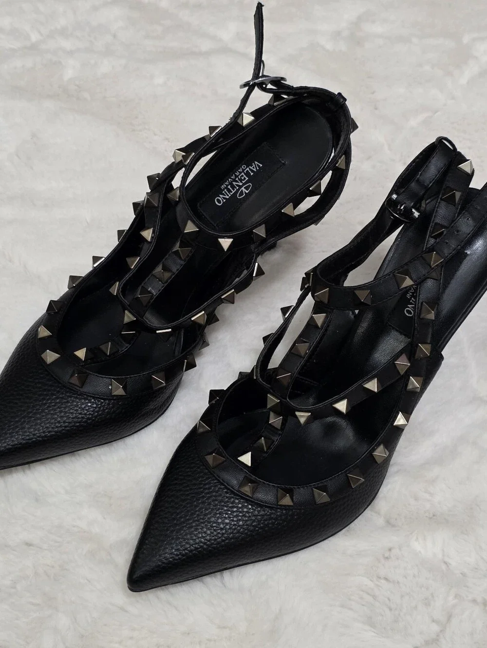 Valentino garavani rockstud